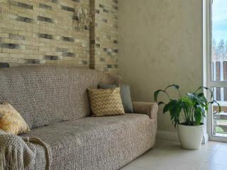  дом, 154 м², 1.5 сотка