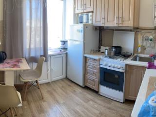 2-комн. квартира, 45 м², 4/5 этаж