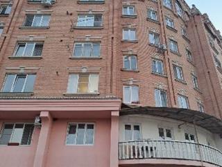 3-комн. квартира, 92 м², 2/6 этаж