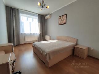 2-комн. квартира, 70 м², 6/11 этаж