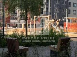 2-комн. квартира, 70 м², 1/7 этаж