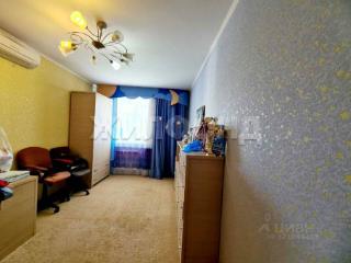 3-этажный коттедж, 230 м², 9 соток