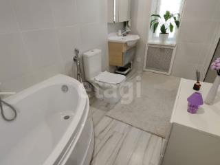  дом, 92 м², 10.2 соток