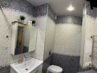 3-комн. квартира, 80.6 м², 2/10 этаж