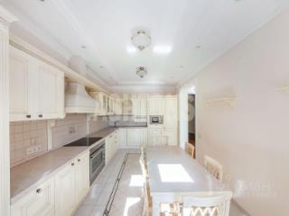 3-комн. квартира, 128 м², 12/43 этаж