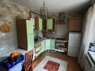  дом, 280 м², 18.3 соток