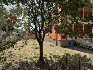 3-этажный дом, 333 м², 7 соток