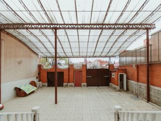 4-этажный дом, 539 м², 8 соток