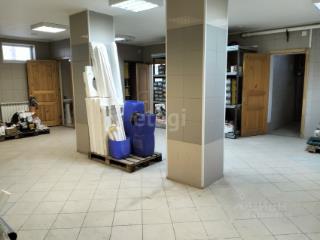 3-этажный дом, 500.3 м², 10.4 соток