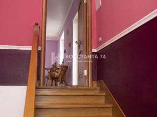 2-этажный дом, 373.7 м², 10 соток