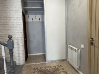 2-этажный дом, 200 м², 9 соток