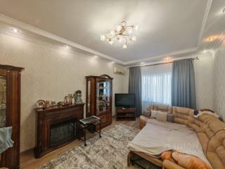 3-этажный коттедж, 250 м², 8 соток