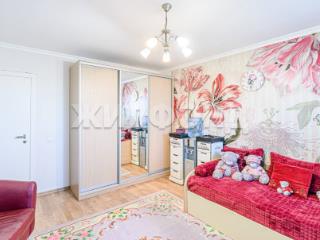 6-комн. квартира, 323.3 м², 8/9 этаж
