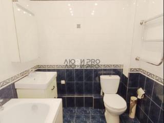2-комн. квартира, 72 м², 5/10 этаж