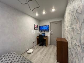 3-комн. квартира, 56.5 м², 2/5 этаж