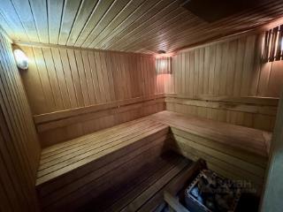 4-этажный дом, 365.5 м², 14.8 соток