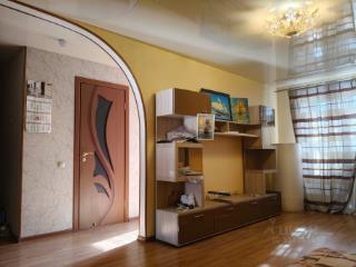 2-комн. квартира, 45 м², 2/5 этаж