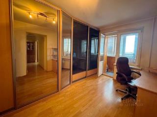 2-комн. квартира, 58 м², 8/14 этаж