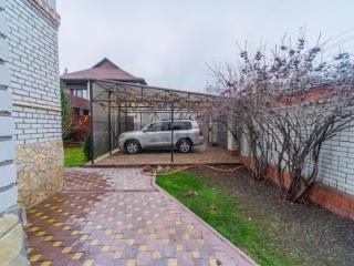 2-этажный дом, 194.9 м², 6 соток