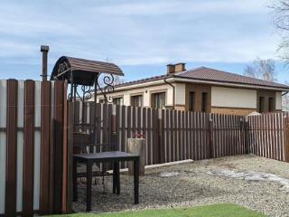  дом, 154 м², 1.5 сотка