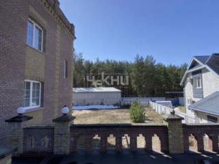 3-этажный дом, 427 м², 9.6 соток