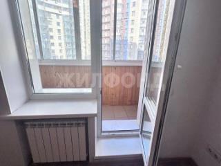 2-комн. квартира, 65 м², 7/15 этаж
