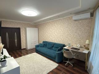 2-комн. квартира, 65 м², 6/14 этаж