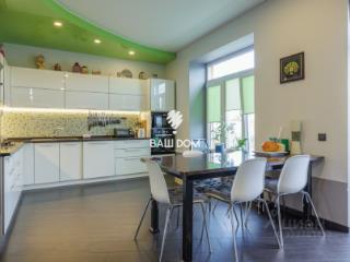 2-этажный дом, 174.2 м², 21.3 сотка