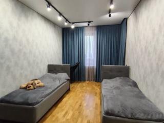 4-комн. квартира, 171.2 м², 6/7 этаж