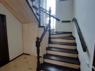 3-этажный дом, 341 м², 8.4 соток