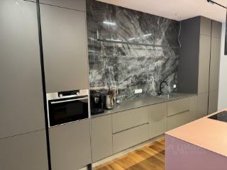 3-комн. квартира, 198 м², 2/12 этаж