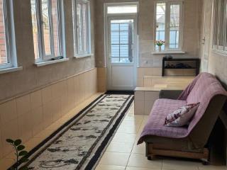  дом, 250 м², 20 соток