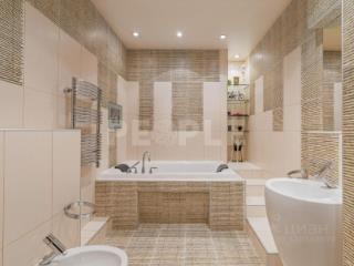 3-комн. квартира, 177.5 м², 7/10 этаж