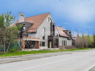 2-этажный дом, 800 м², 14 соток