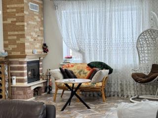 3-этажный дом, 268.8 м², 8.2 соток