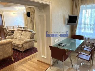 4-комн. квартира, 198 м², 7/12 этаж