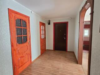  дом, 223 м², 14 соток