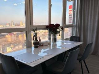 3-комн. квартира, 90 м², 14/23 этаж