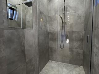  коттедж, 220 м², 6 соток