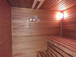 2-этажный дом, 213 м², 25 соток