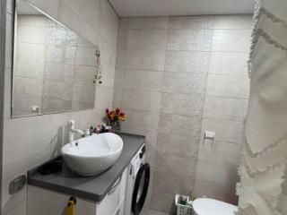 2-комн. квартира, 44 м², 3/6 этаж
