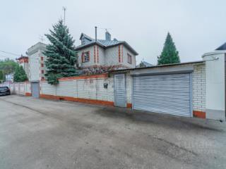 2-этажный дом, 194.9 м², 6 соток