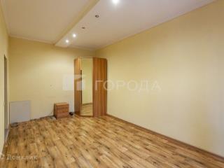 2-комн. квартира, 56 м², 2/5 этаж