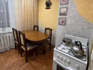 3-комн. квартира, 65.8 м², 1/2 этаж