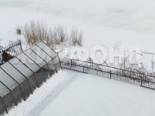  дом, 220 м², 8 соток