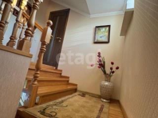 3-этажный дом, 222.9 м², 8.2 соток