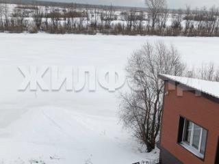  дом, 220 м², 8 соток