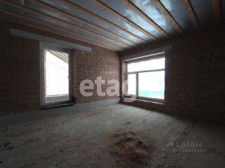 3-этажный дом, 300 м², 9.2 соток