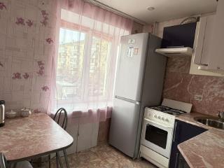 3-комн. квартира, 65 м², 3 этаж