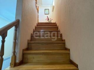 3-этажный дом, 222.9 м², 8.2 соток